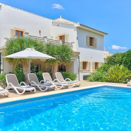 Llenaire Nine Villa