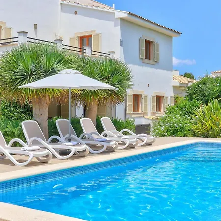 Villa Llenaire Nine Port de Pollença